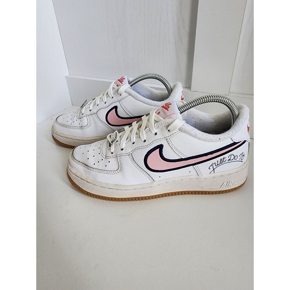 Nike Air Force 1 LV8 Low "Just‎ Do It' Youth 6 (women's 8)
